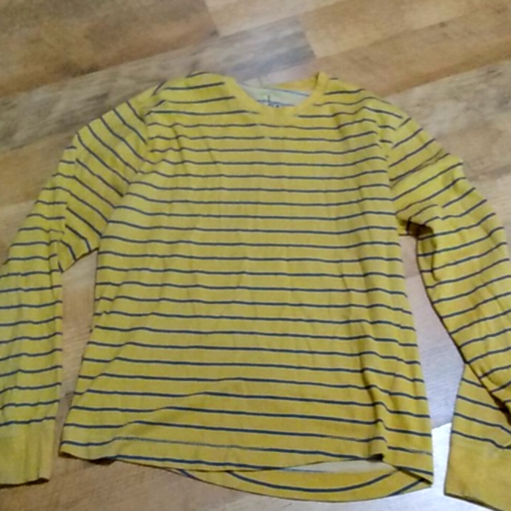 Old Navy men's shirt